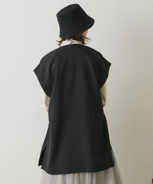 RETRO GIRL(レトロガール)の「ベルト付きゆるベスト(ベスト・レディース・ライトベージュ/ブラック/ライトグレー・FREE)」の10枚目の写真