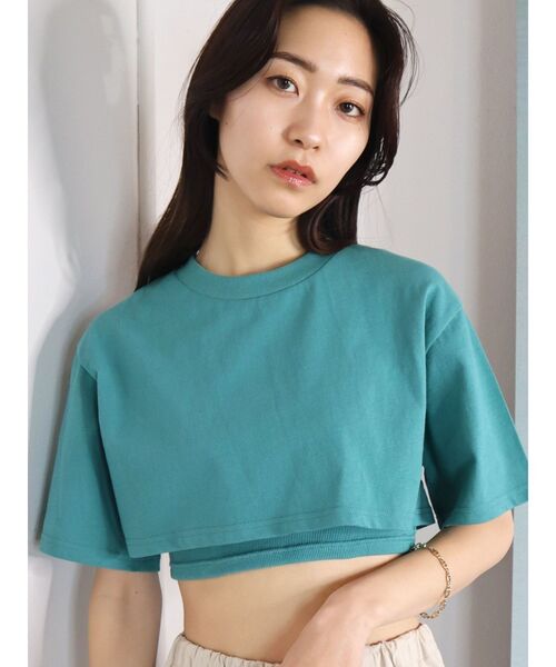 EMODA(エモダ)の「レイヤードハーフトップ(Tシャツ/カットソー・レディース・ブラック/グレー/ホワイト/グリーン・FREE)」の4枚目の写真