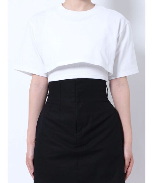 EMODA(エモダ)の「レイヤードハーフトップ(Tシャツ/カットソー・レディース・ブラック/グレー/ホワイト/グリーン・FREE)」の22枚目の写真