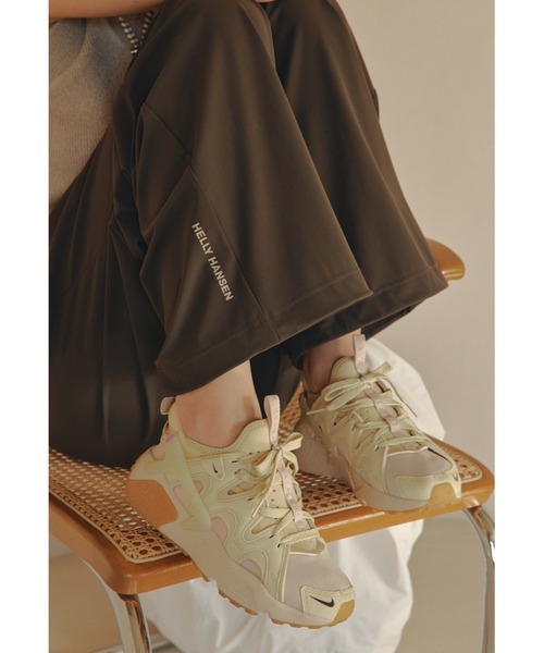 HELLY HANSEN(ヘリーハンセン)の「【emmi×HELLY HANSEN】W Water Rashguard Wide Pants(その他パンツ・レディース・ブラウン・MEDIUM/LARGE)」の4枚目の写真