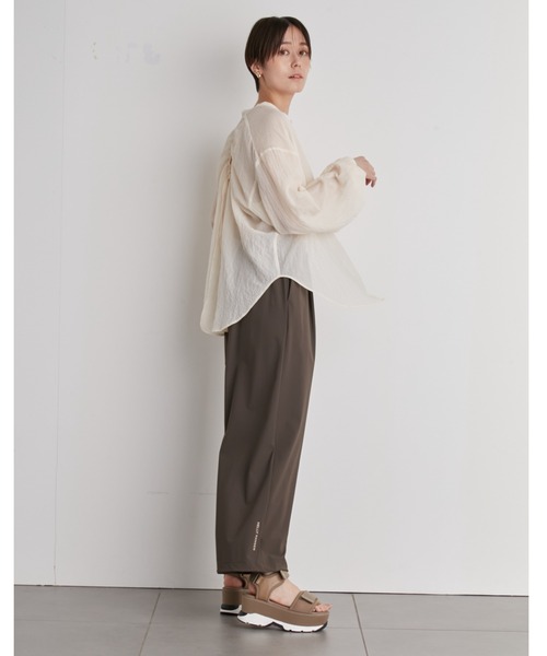 HELLY HANSEN(ヘリーハンセン)の「【emmi×HELLY HANSEN】W Water Rashguard Wide Pants(その他パンツ・レディース・ブラウン・MEDIUM/LARGE)」の19枚目の写真