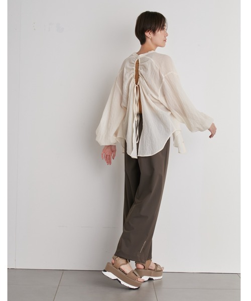 HELLY HANSEN(ヘリーハンセン)の「【emmi×HELLY HANSEN】W Water Rashguard Wide Pants(その他パンツ・レディース・ブラウン・MEDIUM/LARGE)」の20枚目の写真