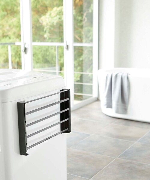 tower（タワー）の「＜tower＞洗濯機横 マグネット棚（ランドリーグッズ・レディース・ブラック/ホワイト・FREE）」の10枚目の写真