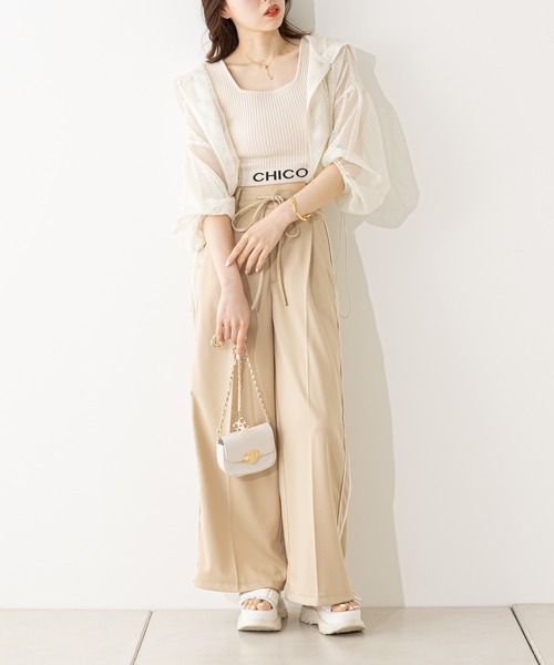 Chico（チコ）の「メッシュ裾ドロストパーカー（パーカー・レディース・ブラック/ベージュ/アイボリー/イエロー/グレー・FREE）」の11枚目の写真