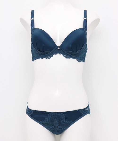 fran de lingerie（フランデランジェリー）の「Shiny Lacy シャイニー