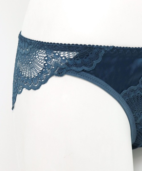 fran de lingerie（フランデランジェリー）の「Shiny Lacy シャイニー