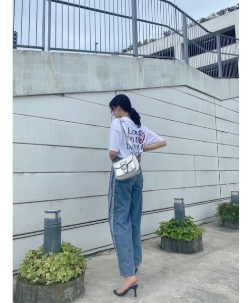 MOUSSY（マウジー）の「EDGY SADDLE SHOULDER バッグ（ショルダーバッグ・レディース・シルバー/イエロー・FREE）」の18枚目の写真