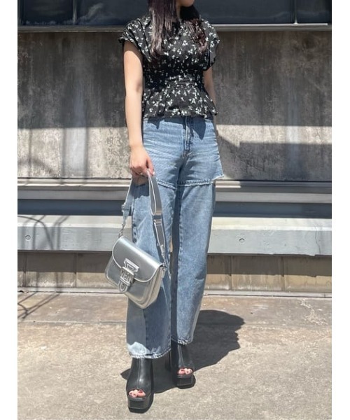MOUSSY（マウジー）の「EDGY SADDLE SHOULDER バッグ（ショルダーバッグ・レディース・シルバー/イエロー・FREE）」の21枚目の写真
