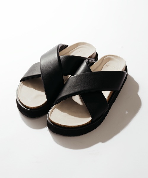 epnok（エプノック）の「クロスヘッドサンダル（サンダル・メンズ・ブラック・SMALL/MEDIUM/LARGE）」の2枚目の写真