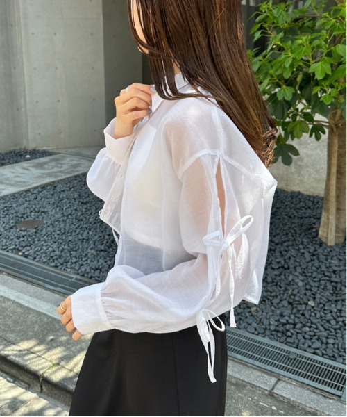 OLIVE des OLIVE（オリーブデオリーブ）の「クロップドシャツ×キャミセット　1031040370（シャツ/ブラウス・レディース・オフホワイト/ブラック/サックスブルー/ラベンダー・FREE）」の9枚目の写真