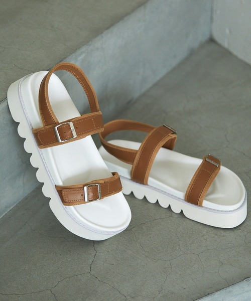 MONO-MART（モノマート）の「ハイキャタピラーソール ストラップサンダル（サンダル・メンズ・ホワイト/ブラック/キャメル/ブラック系・S/M/L）」の5枚目の写真