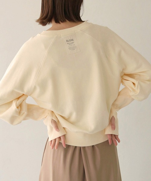 CLEIO(クレイオ)の「【CLEIO】バックタグロングアームトレーナー/クルーネックスウェット/BACK TAG LONG ARM TRAINER/980-10622(Tシャツ/カットソー・レディース・アイボリー/杢グレー/ライトオリーブ/グレー/チャコールグレー・FREE)」の2枚目の写真