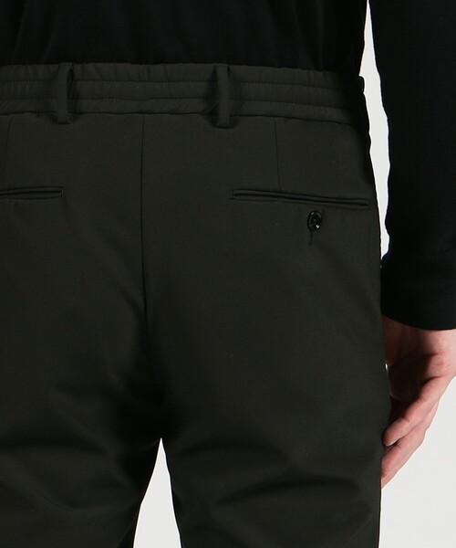 TOMORROWLAND (トゥモローランド)の「PT TORINO SLIM JOGGER ナイロンポリウレタン スリムパンツ(スラックス・メンズ・グリーン/ブラック/キャメル・46/48/44)」の9枚目の写真