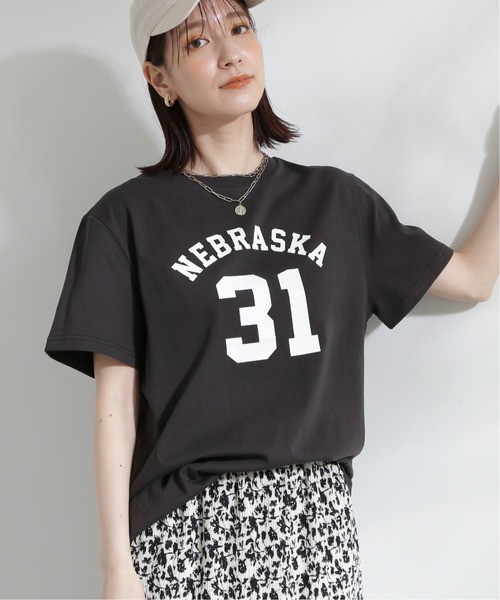 N.（N. Natural Beauty Basic）（エヌエヌナチュラルビューティーベーシック）の「◆ナンバリングロゴＴシャツ（Tシャツ/カットソー・レディース・チャコール/エンジ/ネイビー・MEDIUM）」の4枚目の写真