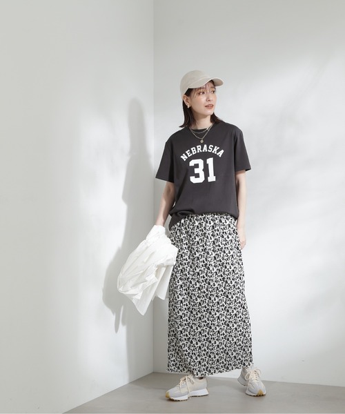N.（N. Natural Beauty Basic）（エヌエヌナチュラルビューティーベーシック）の「◆ナンバリングロゴＴシャツ（Tシャツ/カットソー・レディース・チャコール/エンジ/ネイビー・MEDIUM）」の6枚目の写真