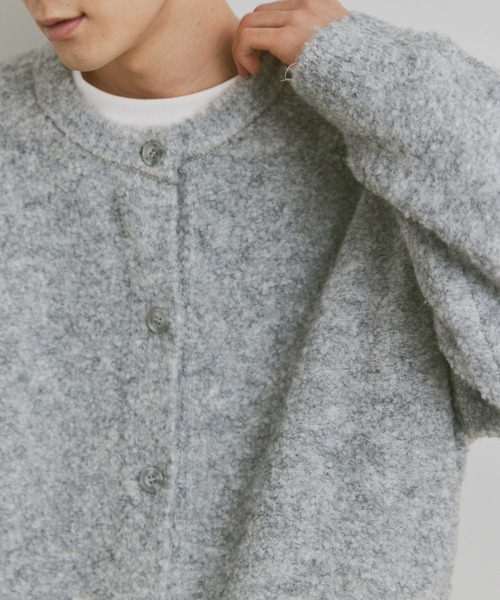 flaner（フラネ）の「Loose boucle knit cardigan / ルーズブークレニットカーディガン（カーディガン/ボレロ・レディース・グレー/カーキ/オレンジ/チャコールグレー/ダークブラウン・LARGE/MEDIUM）」の7枚目の写真