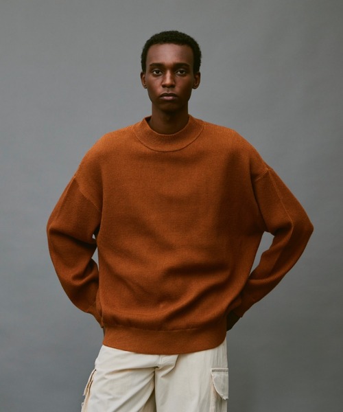 soerte（ソエルテ）の「Loose plating crew neck knit/ルーズプレー