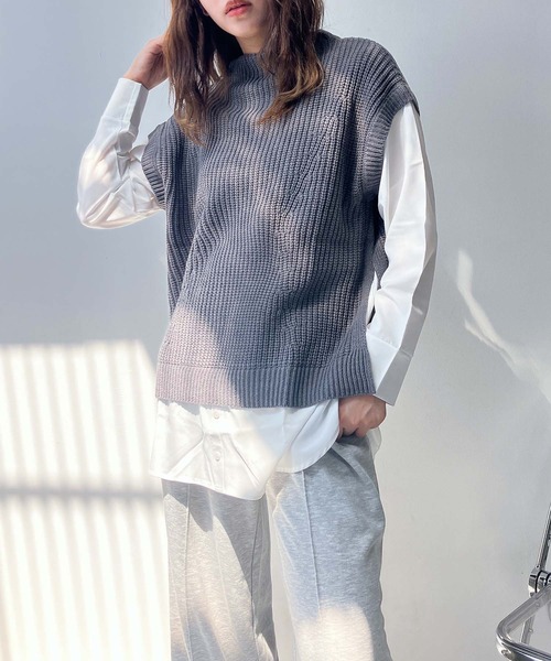 AS KNOW AS plus（アズノゥアズプラス）の「☆あぜ編みベストセット風シャツ（ニット/セーター・レディース・ダークグリーン/チャコールグレー/モスグリーン/ダークブルー/ライトベージュ/ネイビー系/杢グレー/グリーン系/グレイッシュブルー/ベージュ系/グレー系/アイボリー系1/ネイビー系1/ブラウン系1/グレー系1/その他1/グリーン系1・FREE）」の5枚目の写真