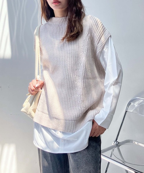 AS KNOW AS plus（アズノゥアズプラス）の「☆あぜ編みベストセット風シャツ（ニット/セーター・レディース・ダークグリーン/チャコールグレー/モスグリーン/ダークブルー/ライトベージュ/ネイビー系/杢グレー/グリーン系/グレイッシュブルー/ベージュ系/グレー系/アイボリー系1/ネイビー系1/ブラウン系1/グレー系1/その他1/グリーン系1・FREE）」の8枚目の写真