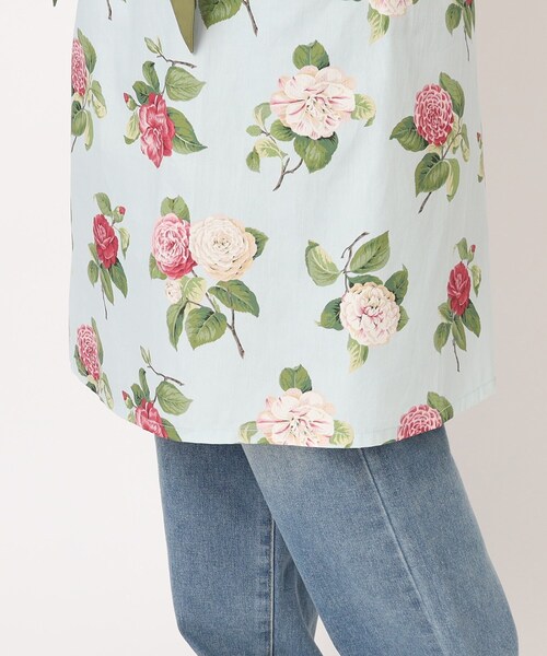 LAURA ASHLEY（ローラアシュレイ）の「カミール柄 エプロン（エプロン・レディース・ブルー系5/アイボリー系・00）」の13枚目の写真