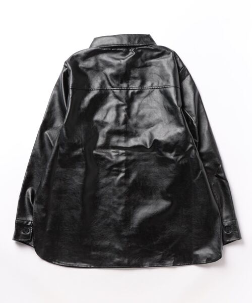 VitaFelice（ヴィータフェリーチェ）の「オーバーサイズ  フェイクレザー シャツ ジャケット（その他アウター・レディース・ブラック・MEDIUM/SMALL）」の21枚目の写真