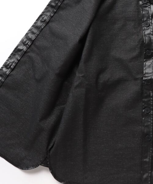 VitaFelice（ヴィータフェリーチェ）の「オーバーサイズ  フェイクレザー シャツ ジャケット（その他アウター・レディース・ブラック・MEDIUM/SMALL）」の22枚目の写真