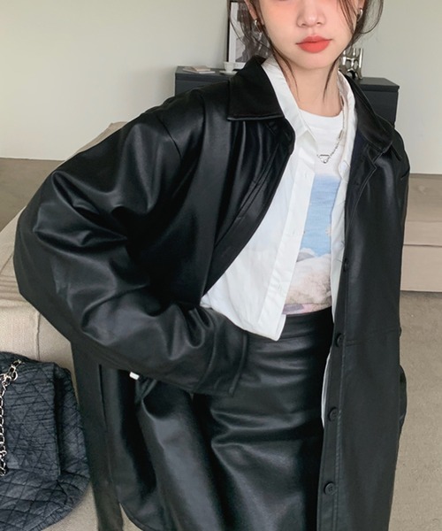 VitaFelice（ヴィータフェリーチェ）の「オーバーサイズ  フェイクレザー シャツ ジャケット（その他アウター・レディース・ブラック・MEDIUM/SMALL）」の13枚目の写真