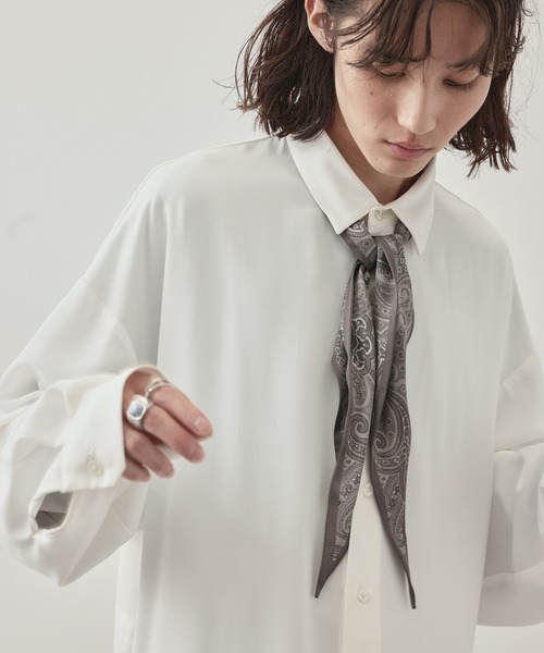 JUNRED（ジュンレッド）の「ペイズリーナロースカーフ（バンダナ/スカーフ・メンズ・カーキ/チャコールグレー/ライトグレー・FREE）」の11枚目の写真