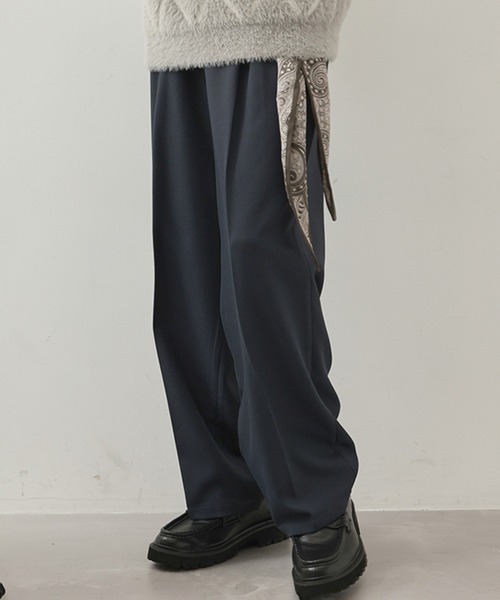 JUNRED（ジュンレッド）の「ペイズリーナロースカーフ（バンダナ/スカーフ・メンズ・カーキ/チャコールグレー/ライトグレー・FREE）」の12枚目の写真