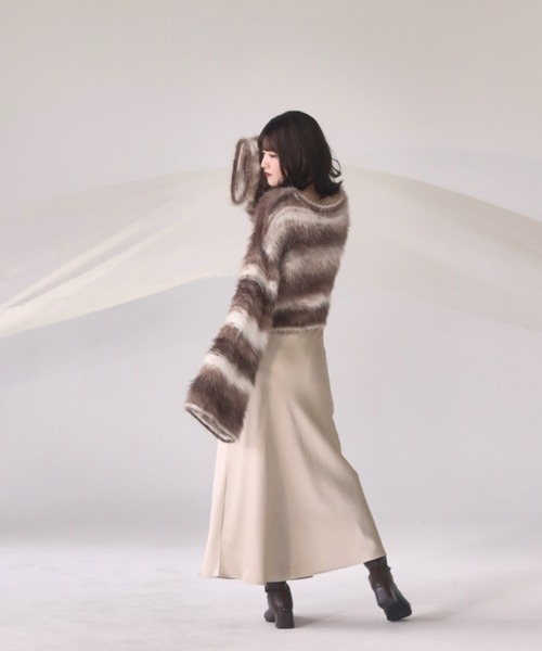 mellowneon（メロウネオン）の「ボーダーシャギーニット（ニット/セーター・レディース・ブラウン・FREE）」の9枚目の写真