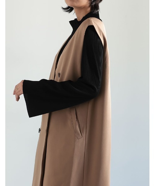 Re:EDIT（リエディ）の「リップルプリーツフレアスリーブトップス（Tシャツ/カットソー・レディース・ブラック/チャコールグレー/アイボリー・MEDIUM/LARGE）」の4枚目の写真