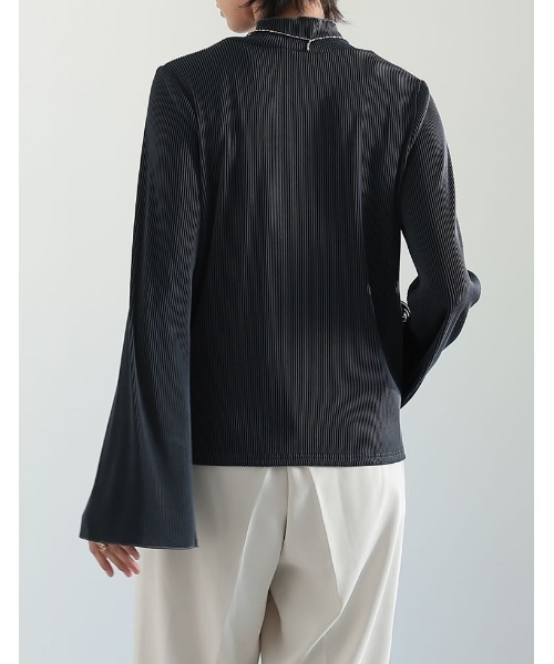 Re:EDIT（リエディ）の「リップルプリーツフレアスリーブトップス（Tシャツ/カットソー・レディース・ブラック/チャコールグレー/アイボリー・MEDIUM/LARGE）」の16枚目の写真