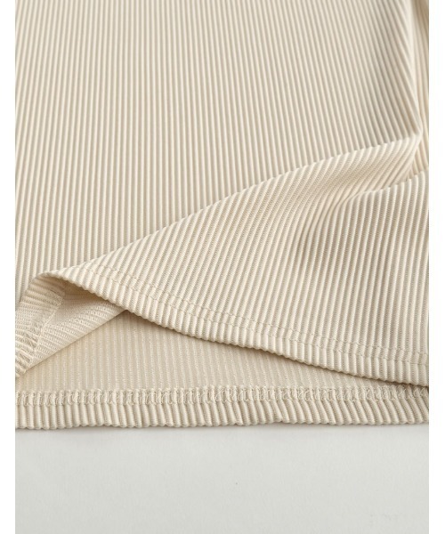 Re:EDIT（リエディ）の「リップルプリーツフレアスリーブトップス（Tシャツ/カットソー・レディース・ブラック/チャコールグレー/アイボリー・MEDIUM/LARGE）」の19枚目の写真