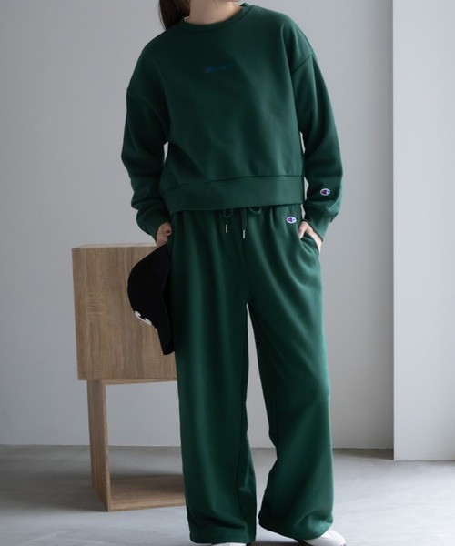 Champion(チャンピオン)の「Champion クルーネックスウェットシャツ(スウェット・レディース・ベージュ/グリーン・M/L)」の13枚目の写真