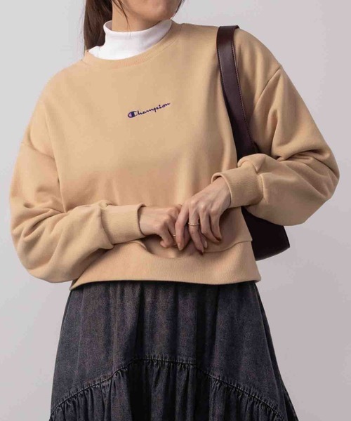 Champion(チャンピオン)の「Champion クルーネックスウェットシャツ(スウェット・レディース・ベージュ/グリーン・M/L)」の8枚目の写真