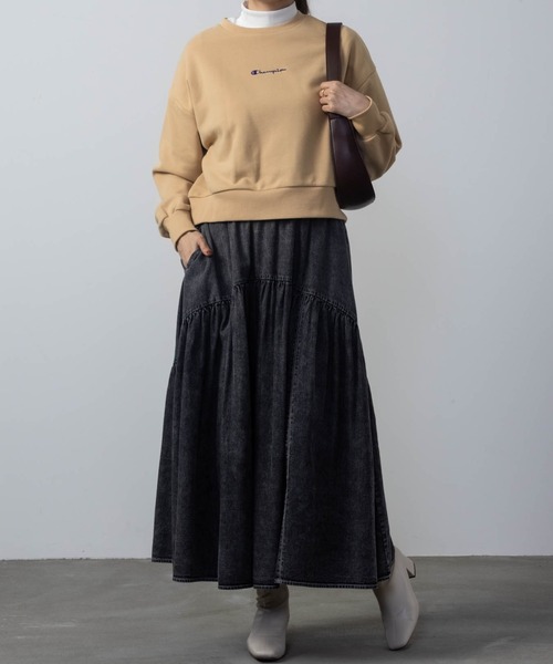Champion(チャンピオン)の「Champion クルーネックスウェットシャツ(スウェット・レディース・ベージュ/グリーン・M/L)」の10枚目の写真