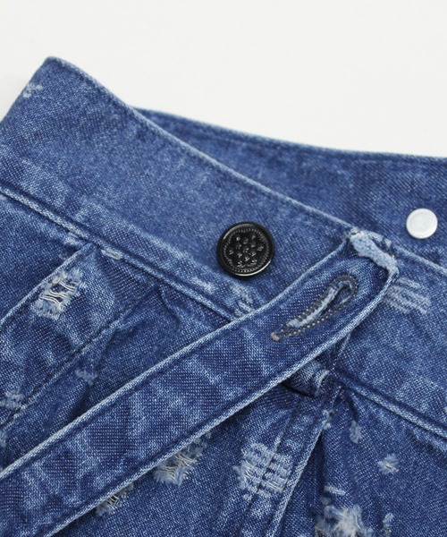 RNA(アールエヌエー)の「R4162 サスペンダータックパンツ(その他パンツ・レディース・ライトブルー・MEDIUM)」の21枚目の写真