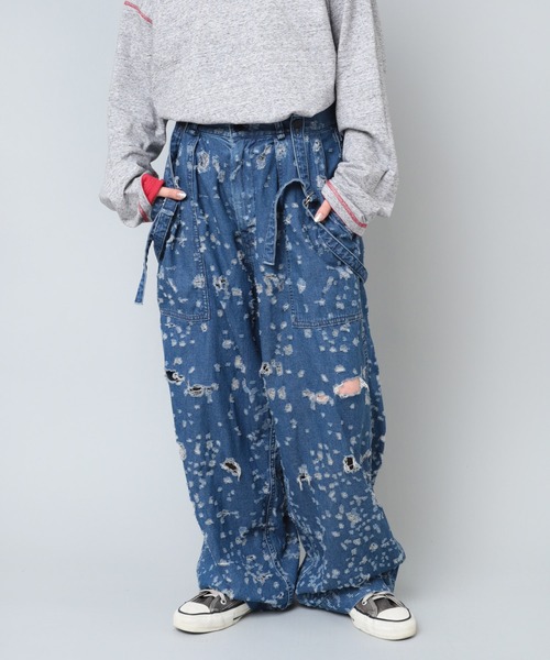 RNA(アールエヌエー)の「R4162 サスペンダータックパンツ(その他パンツ・レディース・ライトブルー・MEDIUM)」の4枚目の写真