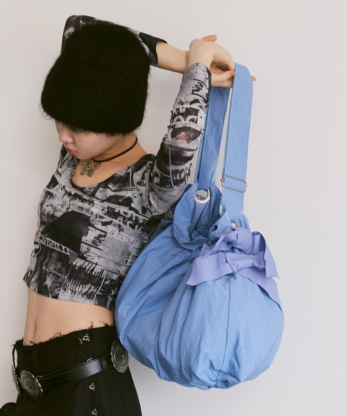 Casselini（キャセリーニ）の「Casselini(キャセリーニ)ビッグサイドダブルリボンバッグ（ショルダーバッグ・レディース・アイボリー/ブラック/ネイビー/カーキ/レッド/イエロー/パープル/ブルー/ホワイト・FREE）」の11枚目の写真