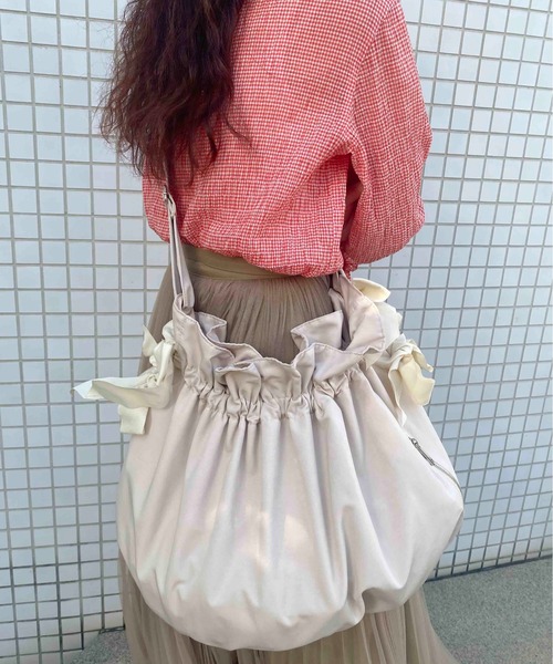 Casselini（キャセリーニ）の「Casselini(キャセリーニ)ビッグサイドダブルリボンバッグ（ショルダーバッグ・レディース・アイボリー/ブラック/ネイビー/カーキ/レッド/イエロー/パープル/ブルー/ホワイト・FREE）」の16枚目の写真