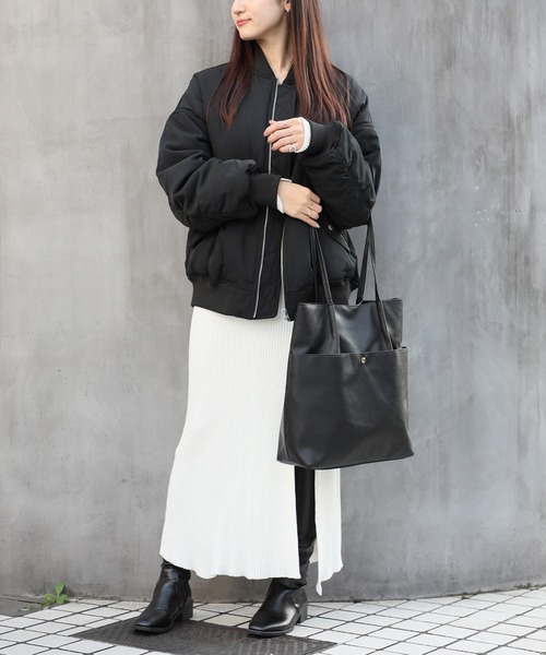 SETUP7(セットアップセブン)の「【SETUP7】PUレザーシンプルタックA4トートバッグ SNBD(トートバッグ・レディース・シルバー/ブラック/アイボリー/ベージュ・FREE)」の15枚目の写真