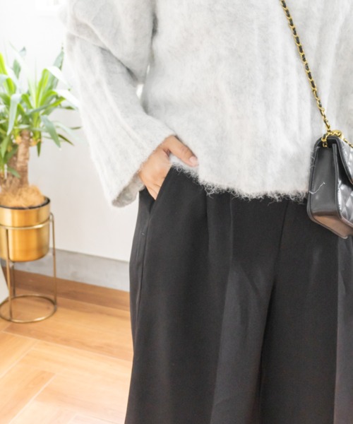 CLETTE(クレット)の「センタープレスワイドパンツ(スラックス・レディース・アイボリー/ブラック/グレー・3L/LL/4L)」の13枚目の写真