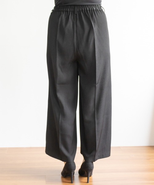 CLETTE(クレット)の「センタープレスワイドパンツ(スラックス・レディース・アイボリー/ブラック/グレー・3L/LL/4L)」の20枚目の写真