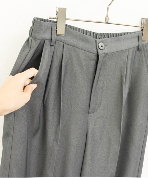 CLETTE(クレット)の「センタープレスワイドパンツ(スラックス・レディース・アイボリー/ブラック/グレー・3L/LL/4L)」の22枚目の写真