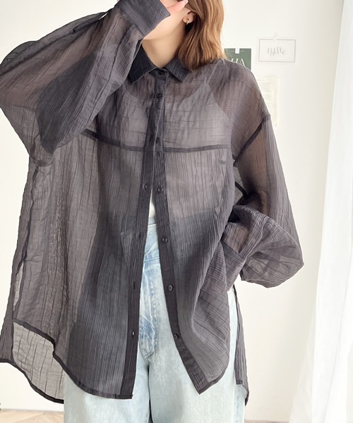 classicalelf（クラシカルエルフ）の「上品なシアー感。シアーワッシャー切替ビッグシャツ（シャツ/ブラウス・レディース・グリーン/ピンクベージュ/アイボリー/チャコールグレー・X-LARGE/SMALL/MEDIUM/LARGE）」の8枚目の写真