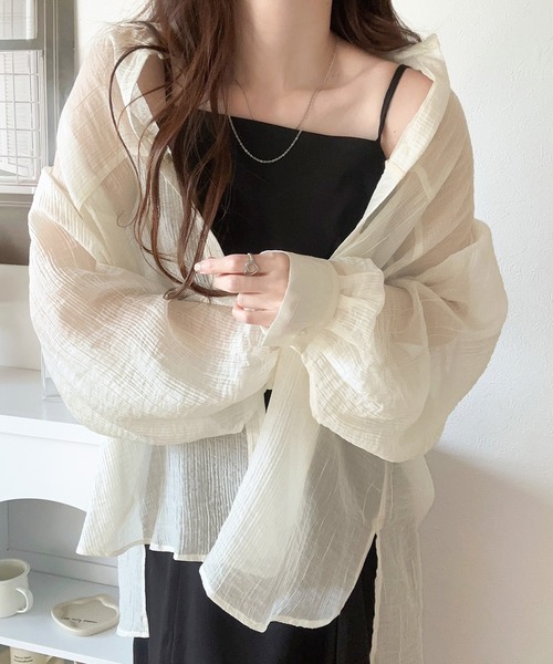 classicalelf（クラシカルエルフ）の「上品なシアー感。シアーワッシャー切替ビッグシャツ（シャツ/ブラウス・レディース・グリーン/ピンクベージュ/アイボリー/チャコールグレー・X-LARGE/SMALL/MEDIUM/LARGE）」の16枚目の写真