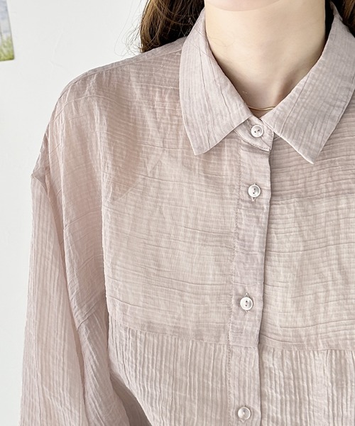 classicalelf（クラシカルエルフ）の「上品なシアー感。シアーワッシャー切替ビッグシャツ（シャツ/ブラウス・レディース・グリーン/ピンクベージュ/アイボリー/チャコールグレー・X-LARGE/SMALL/MEDIUM/LARGE）」の10枚目の写真