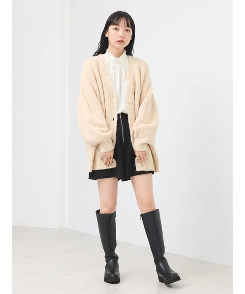 earth music&ecology(アースミュージックアンドエコロジー)の「フロントジップショートパンツ(その他パンツ・レディース・ベージュ/ブラック/チョコ・S/M)」の12枚目の写真