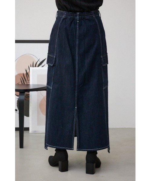 AZUL by moussy(アズールバイマウジー)の「デニムカーゴセミフレアスカート(スカート・レディース・ワンウォッシュ/アイボリー・SMALL/MEDIUM)」の17枚目の写真