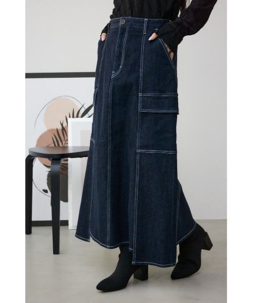 AZUL by moussy(アズールバイマウジー)の「デニムカーゴセミフレアスカート(スカート・レディース・ワンウォッシュ/アイボリー・SMALL/MEDIUM)」の13枚目の写真